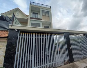 Giảm 1.9 tỷ! Nhà 3 tầng Đ.6m 333m2  Vĩnh Phú 2 BD