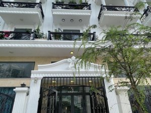 Giảm 1 tỷ! Nhà 5 tầng 60m2, Đ.6m  Hà Huy Giáp Q12