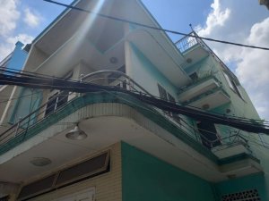 Nhà lô góc 3 tầng Quang Trung GV, 34m2, 5.4x8m