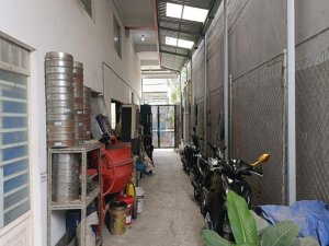 Giảm 1.2 tỷ Nhà trọ vuông 3 tầng MT Thạnh Lộc 48 Q12, 181m2, 7.4x25m