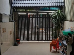Giảm 100tr Nhà MT 2 tầng Thạnh Lộc 44 Q12, 110m2, 4x27m