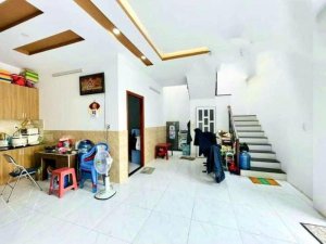 Giảm 300tr Nhà 3 tầng nở hậu Đường số 21 GV, 120m2, 4x22m