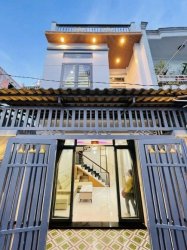 Giảm 800tr Nhà vuông 2 tầng Phan Huy Ích GV, 60m2, 4x14m