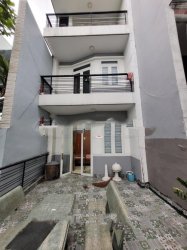 Giảm 4.2 tỷ Nhà Vuông 3 tầng MT Nguyễn Tư Giản GV, 95m2, 4x23m