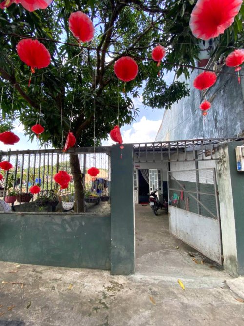 Giảm 300tr! Nhà sân rộng 99m2, Đ.3m  Trần Văn Mười HM
