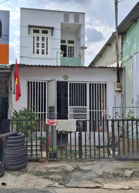 Nhà MT Vuông 2 tầng 106m2, Đ.6m  Đường số 6 TĐ