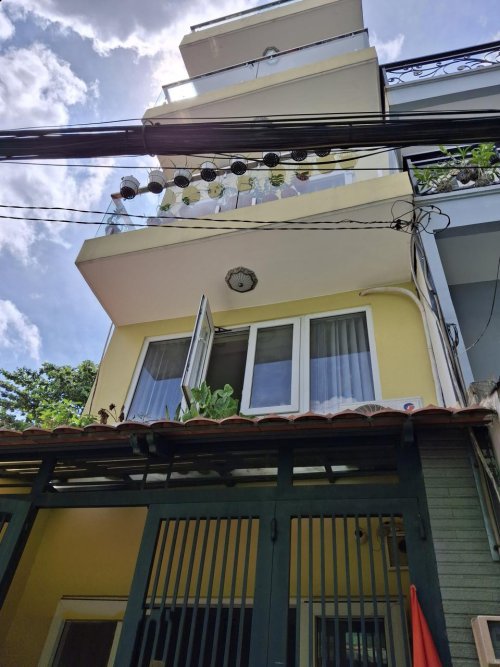 Nhà Vuông 5 tầng sàn 101m2, Đ.3m  Song Hành Q12