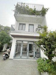 Giảm 1.4 tỷ! Nhà 2 tầng 196m2, Đ.3m  Nguyễn Văn Bứa HM