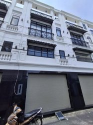 Giảm 100tr Nhà mới Vuông 4 tầng Tô Ngọc Vân Q12, 51m2, 5.2x10m