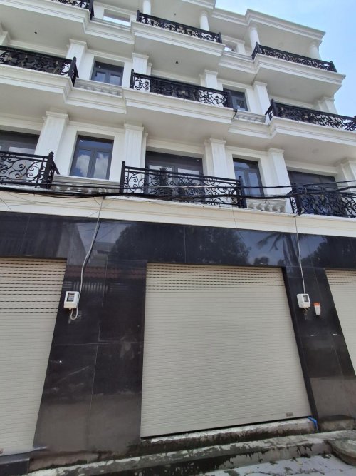 Nhà mới Vuông 4 tầng 62m2, Đ.5m  Tô Ngọc Vân Q12
