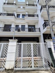 Nhà mới Vuông 4 tầng 59m2, Đ.5m  Tô Ngọc Vân Q12