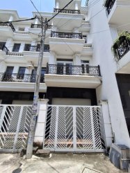 Nhà mới Vuông 4 tầng 62m2, Đ.5m  Tô Ngọc Vân Q12