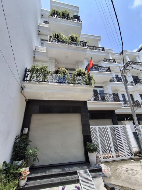 Nhà mới Vuông 4 tầng 122m2, Đ.5m  Tô Ngọc Vân Q12
