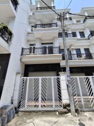 Nhà mới Vuông 4 tầng 122m2, Đ.5m  Tô Ngọc Vân Q12