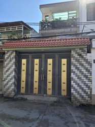 Giảm 2.2 tỷ Nhà ngộp 3 tầng MT ĐHT6 Q12, 120m2, 5x24m