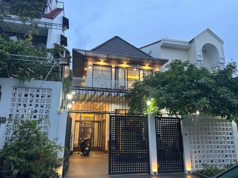Giảm 1.1tỷ! Villa 3 tầng 166m2, View CV, Đ.10m   Đường số 18 TĐ