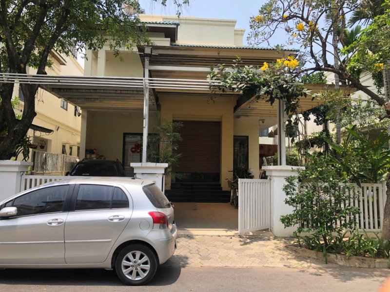 VIP! Villa Senturia Vuông 3 tầng 373m2, Đ.10m  Vườn Lài Q12