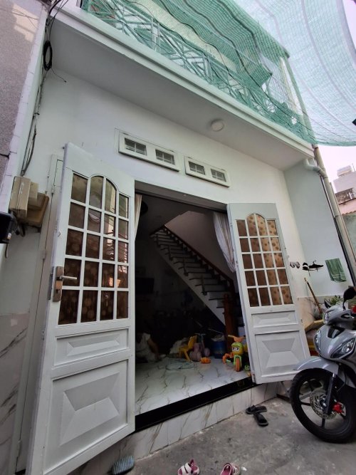 Nhà 2 tầng 31m2, Đ.3m  Nguyễn Thái Sơn QV