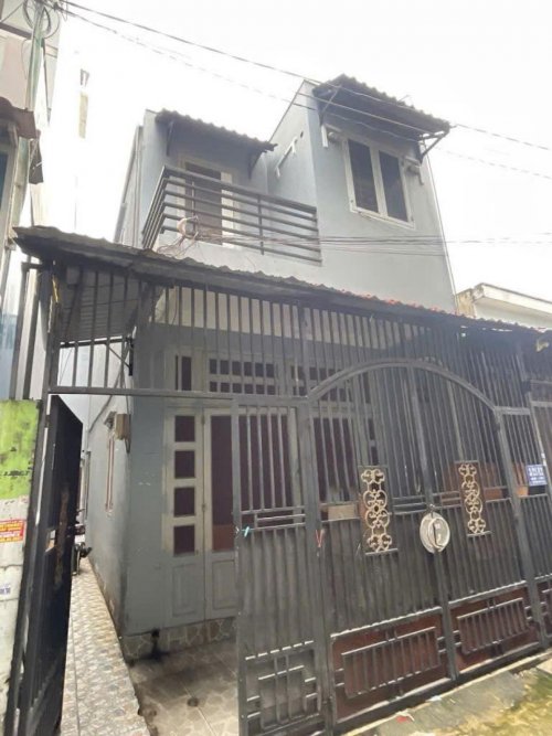 Giảm 1.05 tỷ! Nhà 2 tầng 68m2, Vuông  Trường Chinh Q12