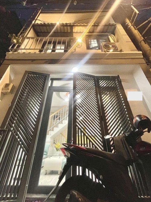 Nhà mới 2 tầng 26m2, Vuông  Quang Trung QV