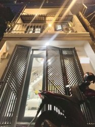 Nhà mới 2 tầng 26m2, Vuông  Quang Trung QV