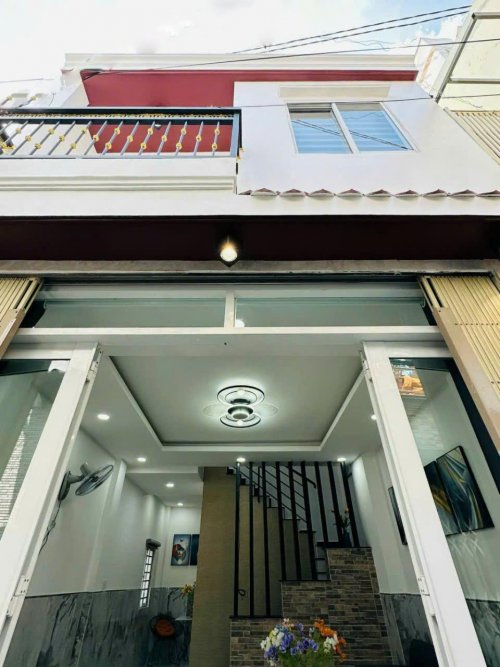 Nhà 2 tầng sàn 66m2, Lô góc  Thống Nhất QV