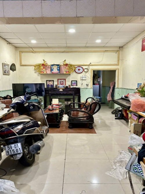 Nhà Nở hậu 2 tầng 53m2  Nguyễn Thị Sóc HM