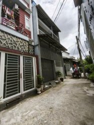 Nhà Vuông 2 tầng Hẻm Ôtô 25m2  Thạnh lộc 15 Q12