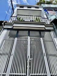 Nhà mới 2 tầng 32m2, Vuông  Nguyễn Duy Cung QV