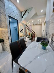Nhà mới 2 tầng 27m2, Full nội thất  Quang Trung QV