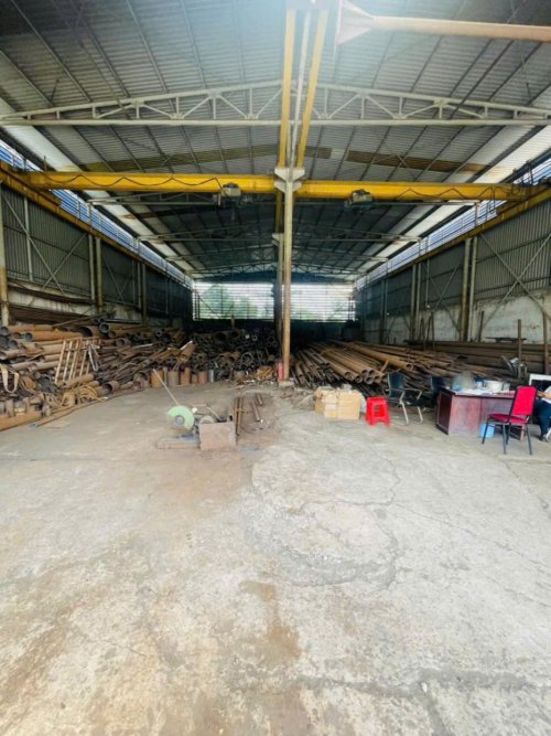 Giảm mạnh 2 tỷ! Nhà xưởng mặt tiền đường xe tải 650m2, Vuông  An Phú Đông 12 Q12