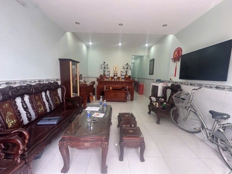 Nhà Vuông HXH 79m2  Tân Chánh Hiệp 07 Q12