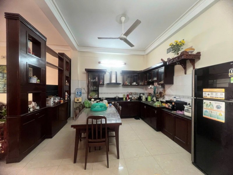 Nhà Vuông 5 tầng HXT tránh 135m2  Hà Huy Giáp Quận 12