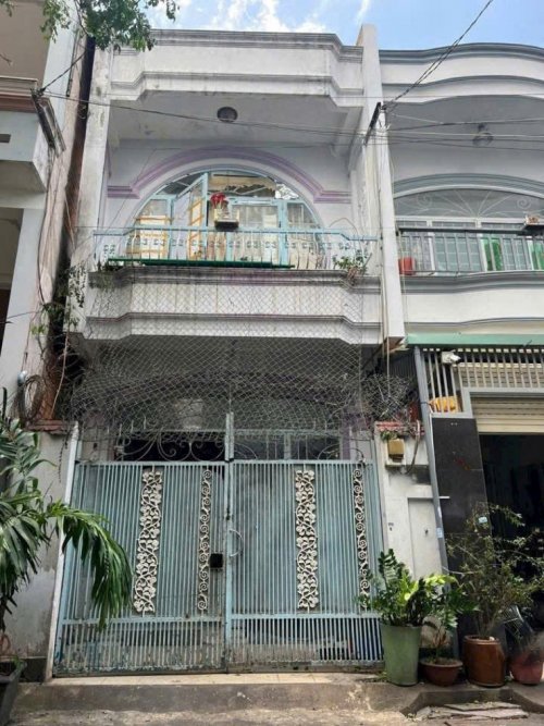 Nhà Vuông 2 tầng HXH né 71m2  Nguyễn Văn Yến Tân Phú