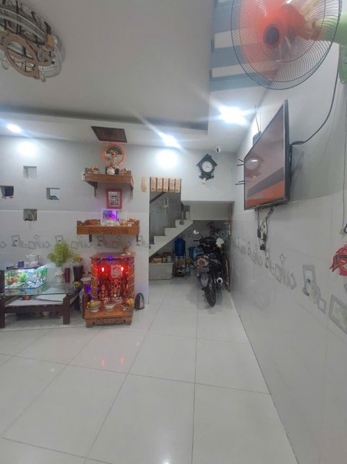 Giảm sốc 450tr! Nhà SHR Vuông 3 tầng 25m2  Quang Trung Gò Vấp