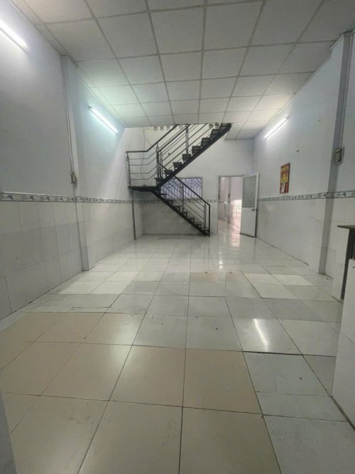 Giảm sốc 500tr! Nhà Vuông SHR 2 tầng HXH né 77m2  Bùi Quang Là Gò Vấp