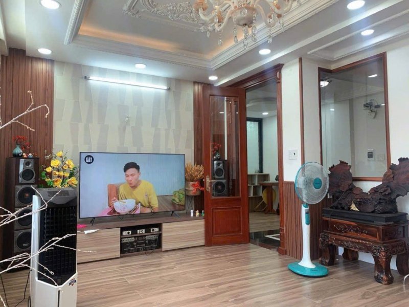 Giảm 300tr! Nhà SHR 5 tầng HXH 67m2, Nở hậu  Phạm Văn Chiêu Gò Vấp