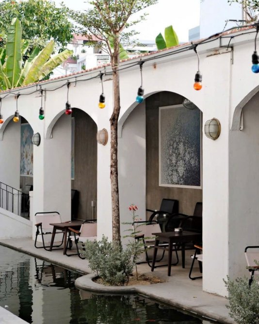 Villa cổ 2 tầng + Coffee Đ.10m 970m2, SHR Nở hậu  Dương Quảng Hàm Gò Vấp