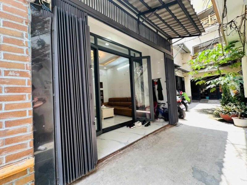 Giảm 80tr! Nhà Vuông SHR 2 tầng 47m2  Quang Trung Gò Vấp