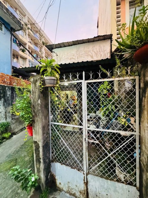 Nhà Lô góc SHR 10m ra HXH 46m2  Phan Văn Trị Bình Thạnh