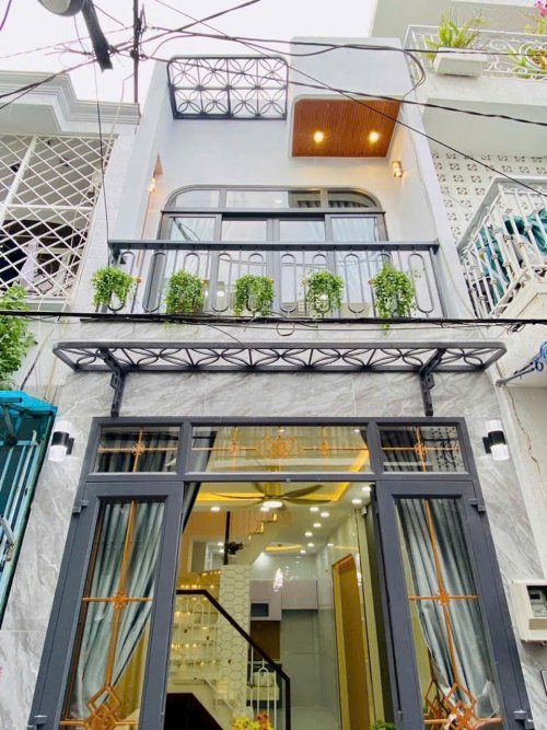 L1552  sát Quang Trung Phạm Văn Chiêu SHR, Vuông, 2 tầng, 3x9m