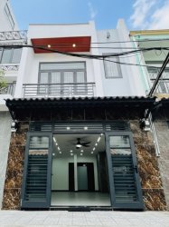 L1565  ngay CV Làng Hoa Gò Vấp, SHR, Vuông, 2 tầng, 4x8m, 4.x tỷ