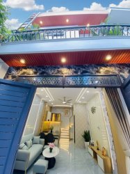 L1583  sát UBND phường Gò Vấp, SHR, Vuông, 3 tầng, 4x8m, 4.x tỷ
