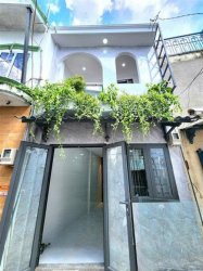 L1655  Giảm 120tr! sát Vincom Plaza Quang Trung GV, SHR, Vuông, 2 tầng, 3.3x7m, 2.x tỷ