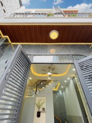 K1670  sát cầu chợ Cầu 2, SHR, Vuông, 2 tầng, 4x8m, 3.x tỷ