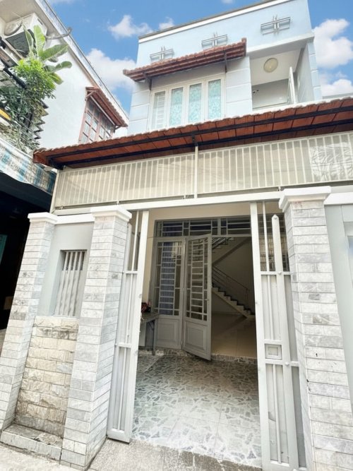 L1731  Giảm 100tr! sát Ngã tư Hàng Xanh, SHR, Vuông, 2 tầng, 3.8x19m, 5.x tỷ