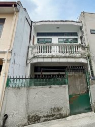 T1771  Nhà Tân Cảng Bình Thạnh, SHR, Vuông, 4.3x13m, 7.x tỷ x nhỏ