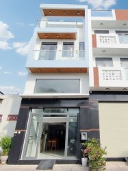 L1887  nhà Thạnh Lộc 28 Quận 12, SHR, Vuông, HXH, 6.x tỷ x nhỏ