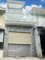 O1900  Nhà Mặt tiền Song Hành Q12, SHR, Vuông, 4x18m, 9.x tỷ