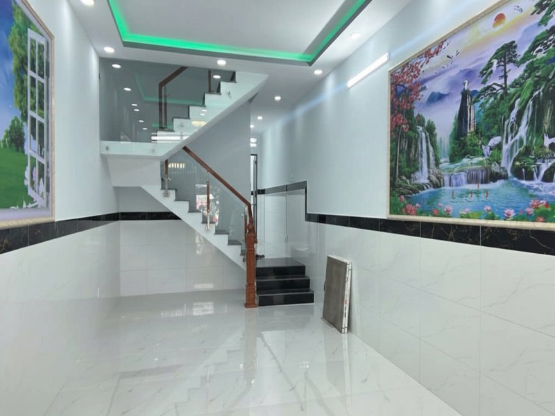 H1962  nhà Mặt tiền Hiệp Thành 13 Q12, SHR, Vuông, 2 tầng, 4x16m, 9.x tỷ